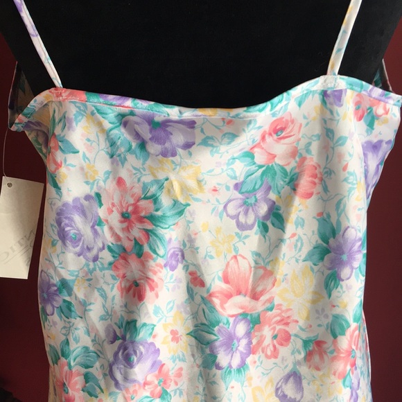 Romantic Mood Sleepwear - Picture 4 of 4